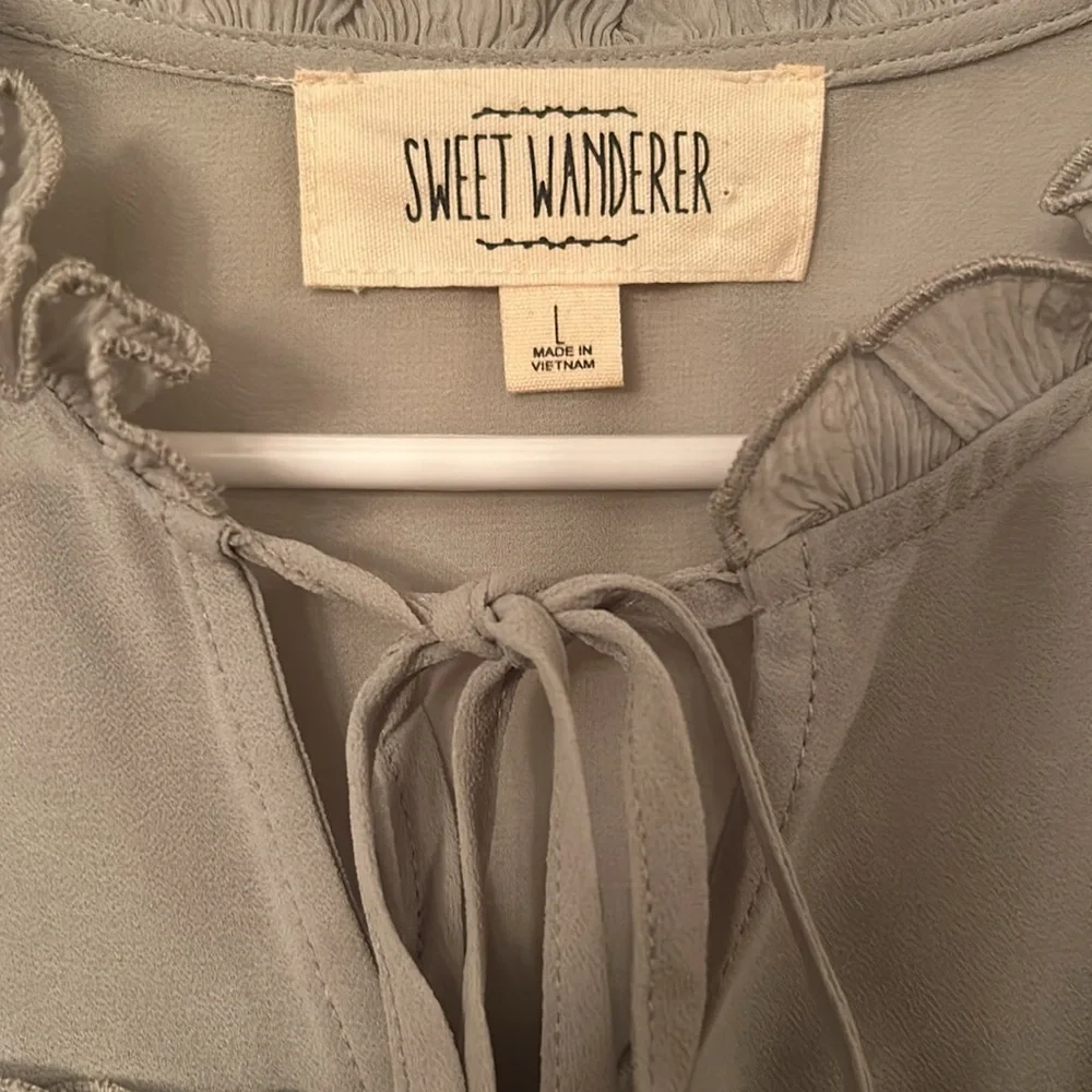 SWEET WANDERER Sage Green Ruffle Neckline Polka Dotted Sheer Blouse Size Large - Picture 5 of 8